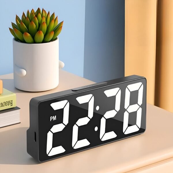 Reloj Despertador Multifunción - Negro